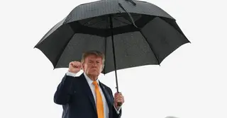 পিকঅ্যাক্স মাউন্টেনে আবার হামলার হুমকি ট্রাম্পের, নেপথ্যে ইরানের অক্ষত পরমাণু কেন্দ্র